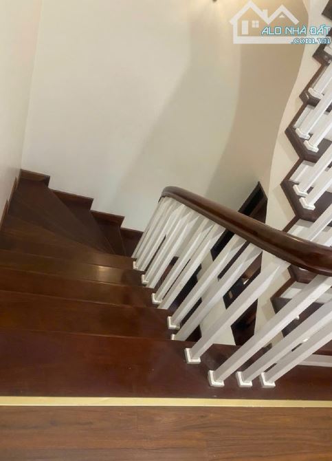 Hiếm! 2 mặt tiền mặt phố Quận Cầu Giấy, 68m2, 5 tầng, chỉ 27 tỷ - 3