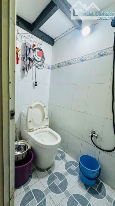Bán nhà hẻm rộng Bãi Sậy,P.8,Q.6,dt: 4 x 11 nhà xây 2 tầng 3 Tỷ 98. - 3