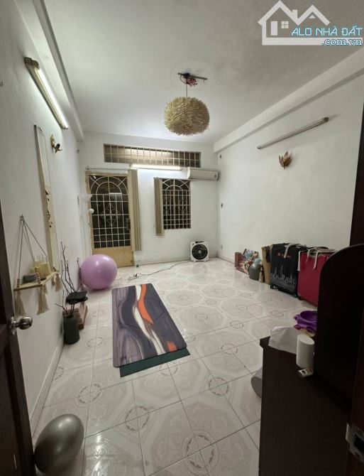 Bán nhà Huỳnh Mẫn Đạt, P 3, Q.5, DT: 3.5 X 9.5m, ba lầu, giá 6 tỷ 2. - 3