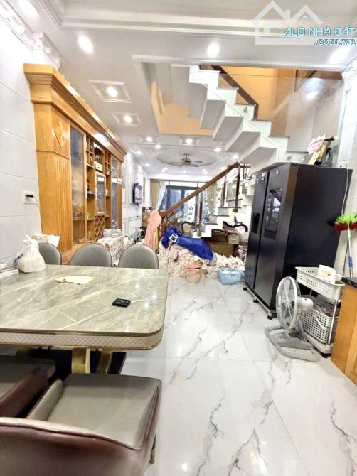 SIÊU PHẨM 4 TẦNG- KHU PHÂN LÔ ĐỒNG BỘ- HẺM XE HƠI LÊ TRỌNG TẤN-BÌNH TÂN - DT 60M2 - 3