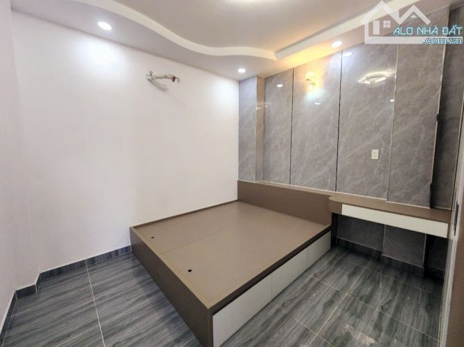 BÁN NHÀ  ÂU DƯƠNG LÂN - HẺM XE HƠI - QUẬN 8 - 52M2- 3PN - HIỆN HỮU - CHỈ 6.05 TỶ. - 3