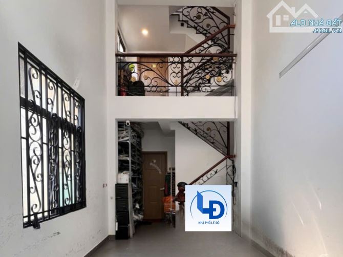 Nhà bán trên đường CMT8, căn góc thông thoáng – vừa an cư, vừa mang về dòng tiền ổn định - 3