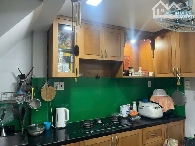 Giảm 100 triệu còn 4.55 tỷ BLBÁN NHÀ ĐẸP, SÁT MT ĐƯỜNG, KHU HIẾM NHÀ BÁN, DỌN VÀO Ở NGAYĐư - 3