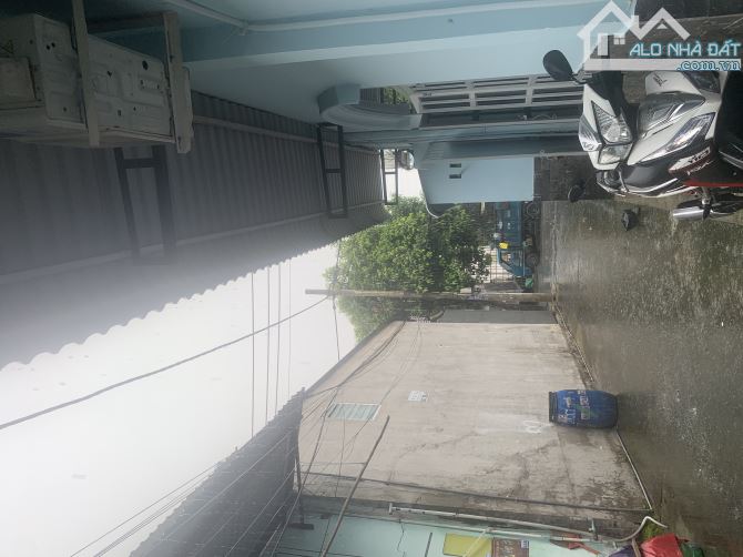 Nhà 1,5 tầng đường TRẦN THỊ HÈ Phường HIỆP THÀNH Q12 dt 60m2 hơn 3 tỷ - 3
