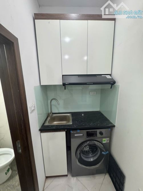 Cho Thuê CCMN 127 Thổ Quan 1 Đống Đa 20m2 Studio Cửa Sổ Ban Công Giặt Riêng Thang Máy 19P - 3