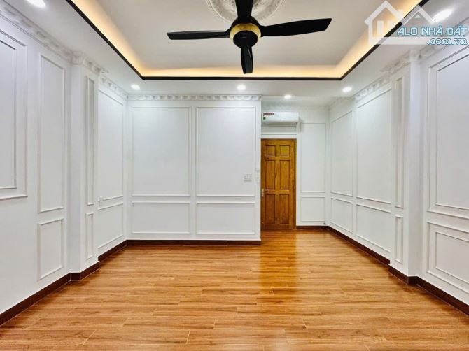 🏠Nhà Hẻm Xe Hơi💎 Phạm Văn Đồng💎4,6mx12m 5 Lầu-3PN 4WC💎Có Thang Máy💵9,7 Tỷ - 32