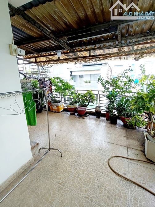 Bình tân nhà 4.7x11m 3pn hẻm 6m đường Lê Đình Cẩn gần Tên Lửa 4.58 tỷ - 4