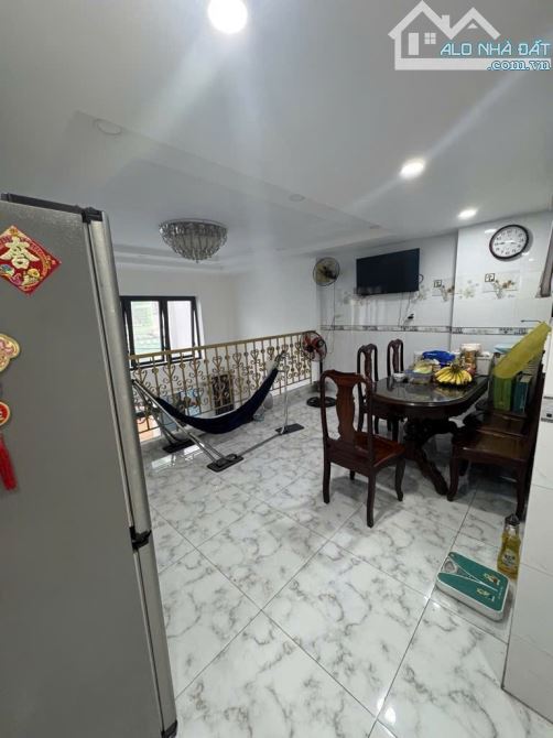 Biệt phủ 6 tầng 9.4m x 14m ngay An Duoung Vương và Võ Văn Kiệt 9.7 tỷ - 4