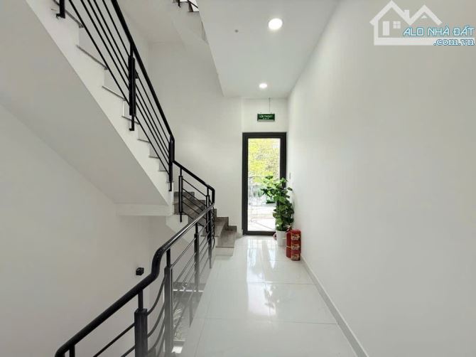 CHDV siêu dòng tiền Chợ An Nhơn - 200m2 x 5 tầng- 28 phòng Full nội thất, TN 100tr/th - 4