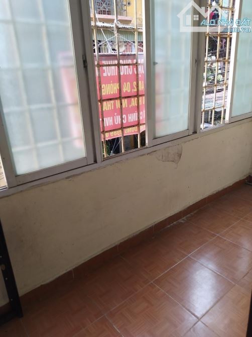 CHUNG CƯ C10 - LÔ GÓC 2 MẶT THOÁNG – NGAY MẶT PHỐ VÕ CHÍ CÔNG - DT 37M - GIÁ 3.57 TỶ. - 4