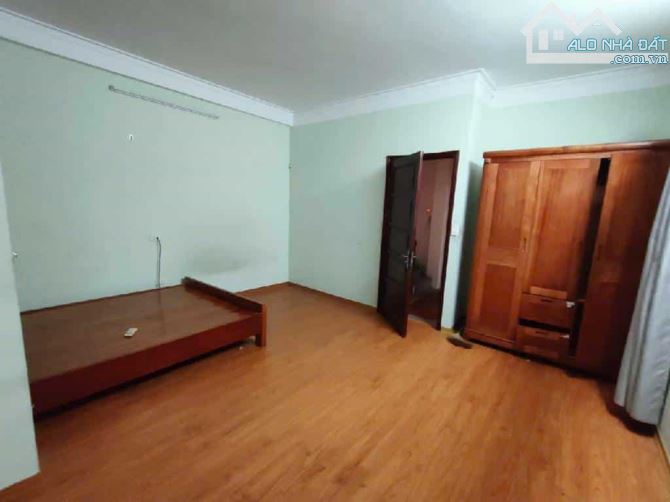 Bán nhà Nam Dư 45m2 x 4 tầng,4 phòng ngủ sổ đỏ riêng,giá 6.38 tỷ. - 4