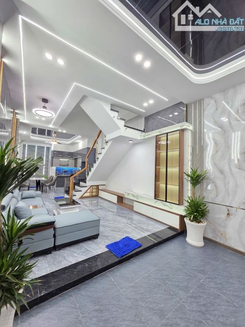 4,85Tỷ TL🔥Bán nhà đẹp Hoàn Công 3 tấm sân thượng, KDC Phú Hồng p.Bình Chuẩn, Tp.Thuận An - 4