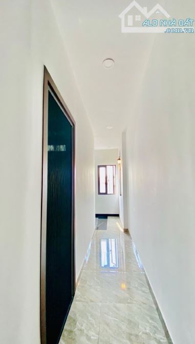 NHÀ 2 MẶT TIỀN – 4x11m – 3 TẦNG – NGUYỄN VĂN QUÁ – ĐƯỜNG XE HƠI - 4