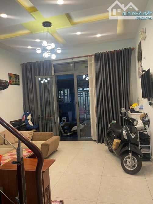 NHÀ NGỘP 3 TẦNG- NHỈNH 6 TỶ - HẺM 1/ TÂY HÒA- PHƯỚC LONG A - 3