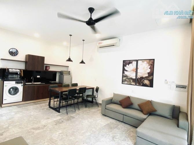 BÁN NHANH VILLA CẤP CẤP MẶT TIỀN CÁCH BIỂN MỸ KHÊ 100M- DT 120M2 - 4