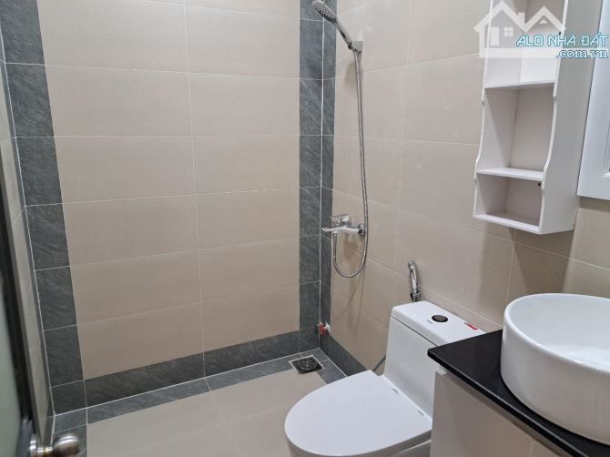CẦN BÁN NHÀ 2 MẶT TIỀN PHAN CHU TRINH – 4PN, 5WC, CÓ HỒ BƠI MINI – 161.6M² – GIÁ 23.5TỶ - 4