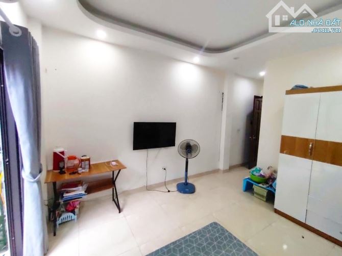 BÁN NHÀ YÊN NGHĨA – LÔ GÓC NỞ HẬU – NHÀ MỚI ĐẸP – 30M²x5T – 4.3 TỶ - 4