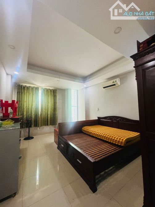 LÊ TRỌNG TẤN - 1 CĂN DUY NHẤT - HẺM 7M THÔNG - KHU VỰC DÂN TRÍ (4X17.2 ) - CHỈ 7.5 TỶ TL - 4