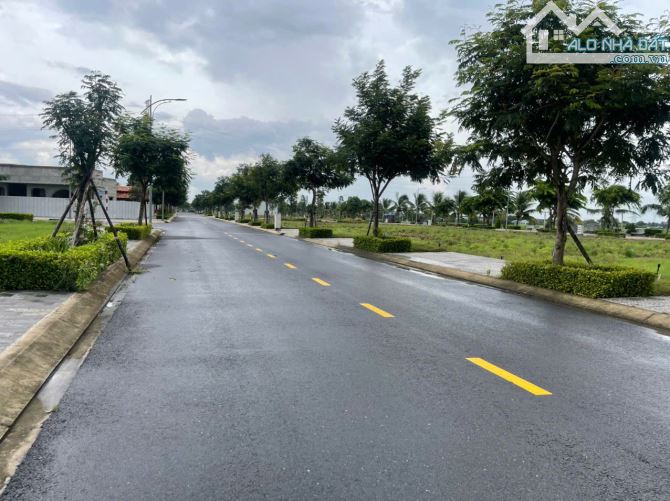 BÁN GẤP ĐẤT NGỘP Ở BẾN LỨC - LONG AN, CÓ SỔ HỒNG RIÊNG - 4