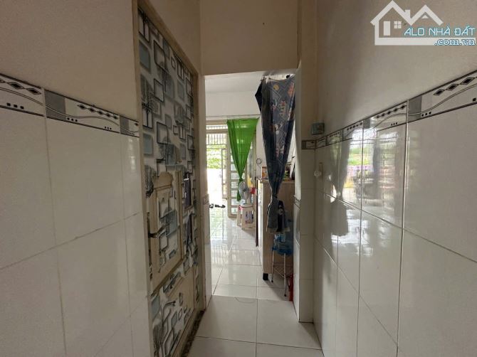 Bán nhà C4 hẻm xe hơi đường Nguyễn Văn Tăng - Long Thạnh Mỹ. DT: 4.7 x 14 = 66m2 chỉ 4.1tỷ - 4