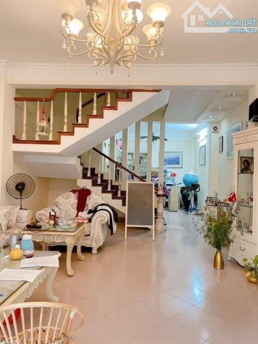 BÁN SIÊU BIỆT THỰ SÂN VƯỜN PHỐ LẠC LONG QUÂN-DT 97M2 5 TẦNG MT 7.4M-GIAS 30.5 TỶ - 4