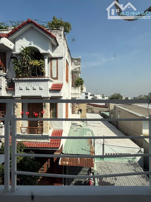 Cho thuê nhà Nguyễn Thị Thập - Quận 7 - 3 tầng - 3 PN - Giá 13tr/tháng - 4
