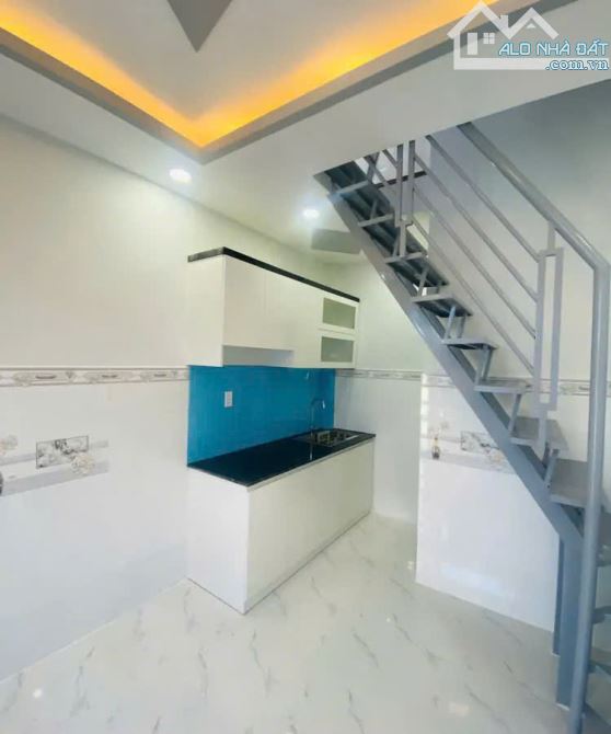 🏡 Bán Nhà ,lô góc,nhỏ xinh, ban công thoáng mát, giá chỉ 2,1 tỷ –Đường Tuệ Tỉnh.Q11 - 4