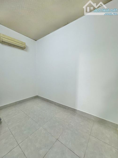 Bán Nhà 2 phòng ngủ Hẻm 6m cách Lê Văn Lương 50m - 4