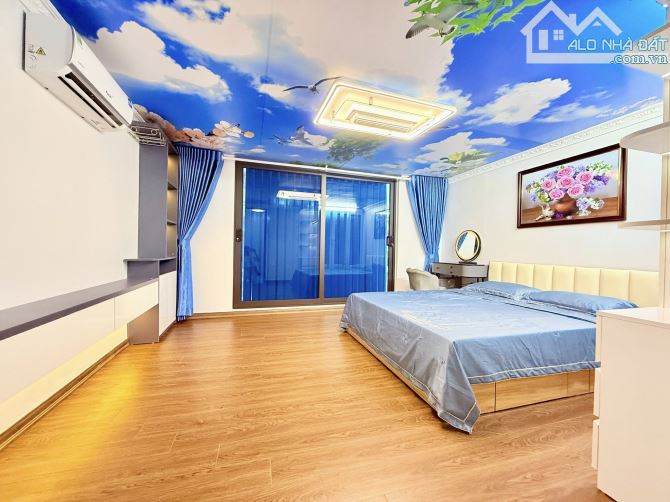 Bán nhà mới phố Tây Sơn, full nội thất xịn xò, vài bước chân ra phố chính, khu dân trí cao - 4