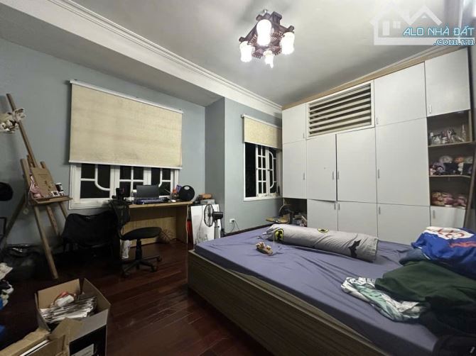 Bán nhà Hoàng Hoa Thám, ngõ thông, ô tô đỗ cổng, nhà đẹp ở ngay, 46m2, 5 tầng, giá 13 tỷ - 4