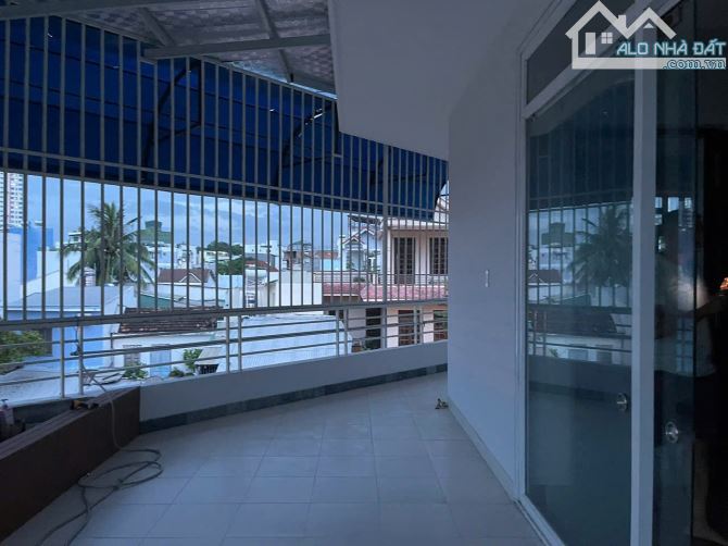 ÁN NHÀ 3 TẦNG – CĂN GÓC ĐƯỜNG TẠ QUANG BỬU & CAO VĂN BÉ, NHA TRANG. Kinh doanh tốt - 4