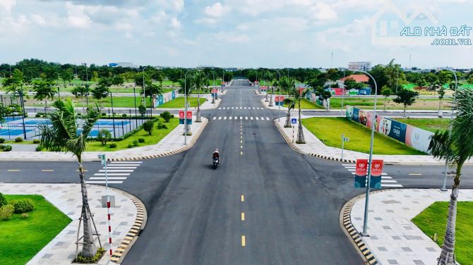 Bán lô đất 100% thổ cư mặt tiền đường lớn 6x16 có vỉa hè đường rộng 13m - 4