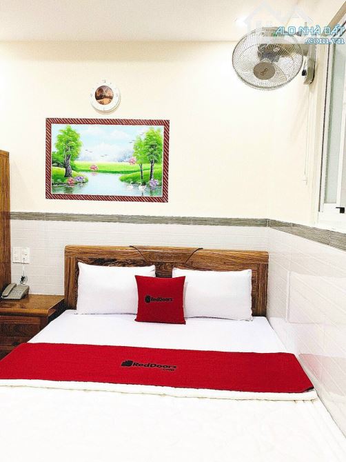 Khách sạn khu K300 gần ngay Hoàng Hoa Thám-p12-Tân Bình. 4,2x16m hầm 6 tầng giá 19,5 tỷ TL - 4