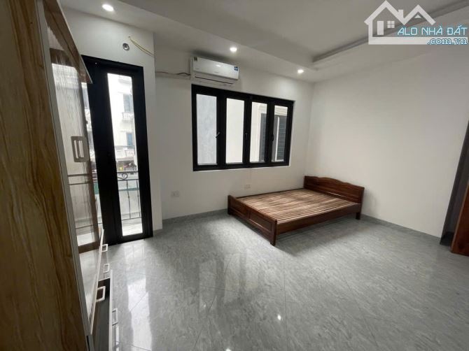 BÁN NHÀ LAI XÁ–LÔ GÓC–15M RA Ô TÔ TRÁNH, DỪNG ĐỖ–S= 42M2 – MT=5.4M GIÁ CHÀO 6.65 TỶ - 4