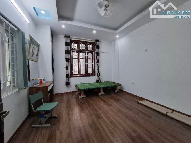 HOÀNG HOA THÁM – 5M RA Ô TÔ – 20M RA PHỐ – 2 THOÁNG – 50M²x4T MT 3.3M Chào 9.2 Tỷ - 4
