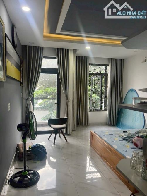 Bán nhà 4 tầng đường lê đức thọ phường 15 gò vấp, DT 86m² (4,5*20m) giá 11ty  Hẻm xe hơi q - 4