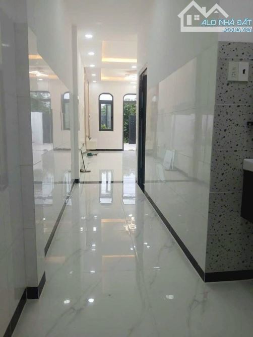 CHỈ CÓ 350TR CÓ NGAY NHÀ CẤP 4 SỔ HỒNG RIÊNG THỔ CƯ TOÀN BỘ - 4