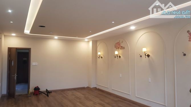 CẦN BÁN NHÀ 1 TRỆT 3 LẦU – Đ.TRƯƠNG CÔNG ĐỊNH – 110M² – 23.5TỶ – VỈA HÈ 5M KINH DOANH TỐT - 4
