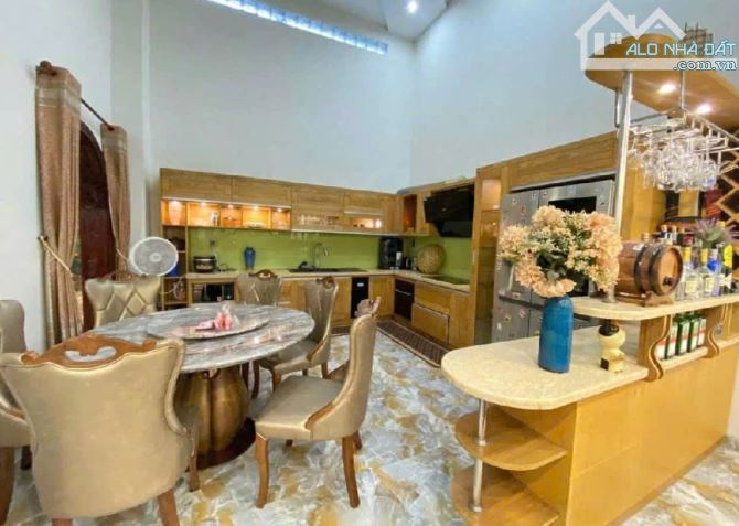 💥💥 SIÊU PHẨM ! NHỈNH 13 TỶ SỞ HỮU  BIỆT THỰ ĐẸP NHẤT KHU VỰC HOÀ MINH - LIÊN CHIỂU - 4
