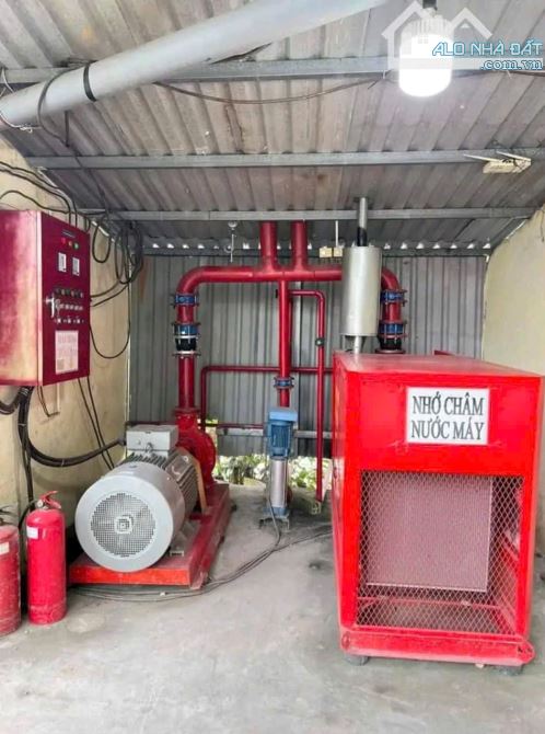 Cho thuê xưởng sạch đẹp 1300m2 Dương Công Khi - 4