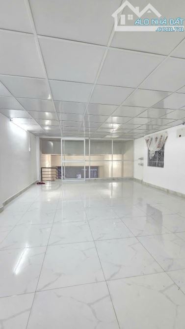 Phạm Văn Bạch - Tân Bình- 65m2 - 2 Tầng - 6.9 tỷ - 2 Mặt Hẻm Ô tô - Hoàn công - SHR - 4