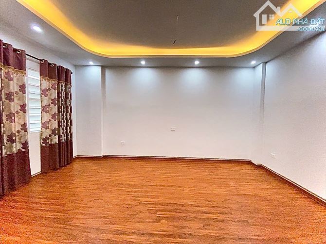 BÁN NHÀ ĐỨC THƯỢNG _ HOÀI ĐỨC_ ĐƯỜNG RỘNG Ô TÔ TRÁNH NHAU_ 4 TẦNG , DT: 46M2_ 6 TỶ - 4