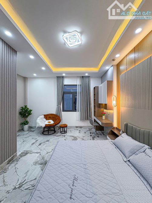 Bán nhà 1 trệt 2 lầu nội thất cao cấp kdc hồng loan gần siêu thị go giá 5,95 tỷ - 4