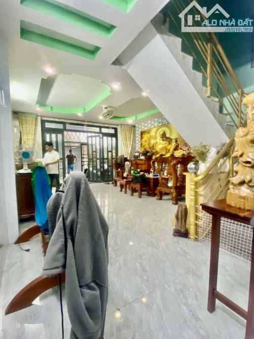 LÊ TẤN BÊ SÁT VÕ VĂN KIỆT --98M2--2 TẦNG --SHR--HOÀN CÔNG--GIÁ CHỈ :5.5 TỶ (TL) - 4