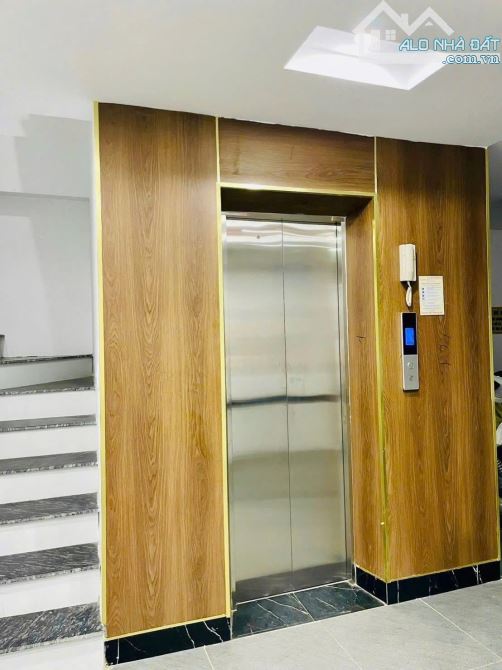 BÁN TÒA CHDV ĐỘI CẤN, BA ĐÌNH - LÔ GÓC 91M x 8T THANG MÁY - DÒNG TIỀN 2.1 TỶ/NĂM - 4