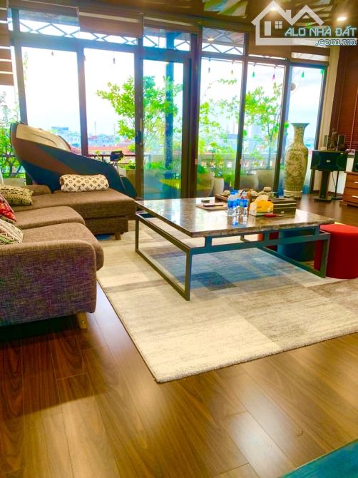 BIỆT THỰ NGỌC THUỴ  7 TẦNG  GARA Ô TÔ THANG MÁY  MẶT TIỀN KHỦNG  	DT 168m, 7 tầng, g - 5