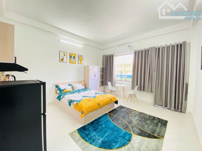 Cho thuê căn ban công lớn - full nội thất Lý Thường Kiệt quận 10. - 5