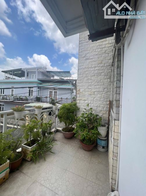 Gấp bán nhà Thủ Đức, gần Mt Kha Vạn Cân, giá 7.6 tỷ, 3 tầng, dt 84m2. - 5