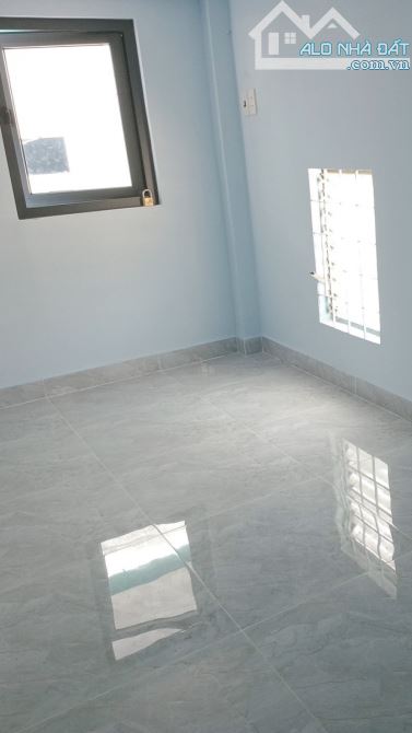 💥 Bán nhà mới, phường Khánh Hội, TTQ4 - gần 30m2 - 3 tầng - 3PN - Nhỉnh 3 tỷ 🚙 - 5