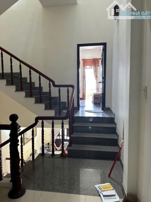 Bán nhà 3 tầng đường Đồng Trí, gần Tôn Đức Thắng & đại học Sư Phạm - 5